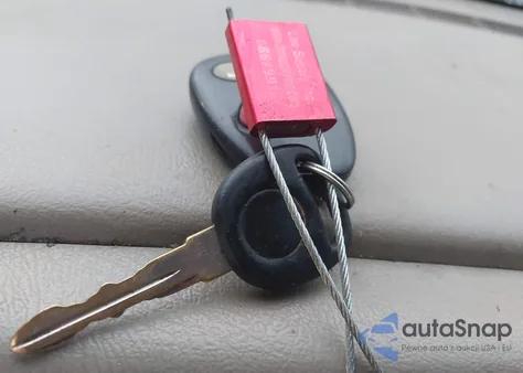 2004 Chevrolet Tahoe C1500 from USA, damaged, VIN 1GNEC13Z34R153459